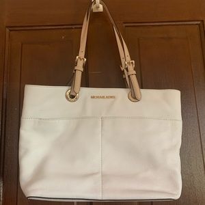 White leather Michael Kors bag